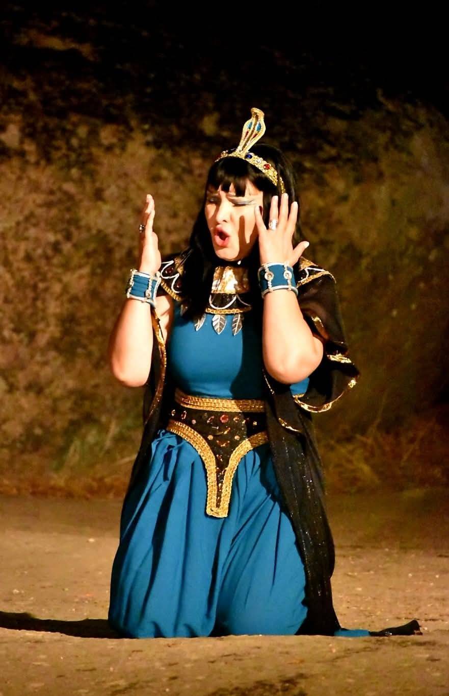  Даниела Дякова, Амнерис 